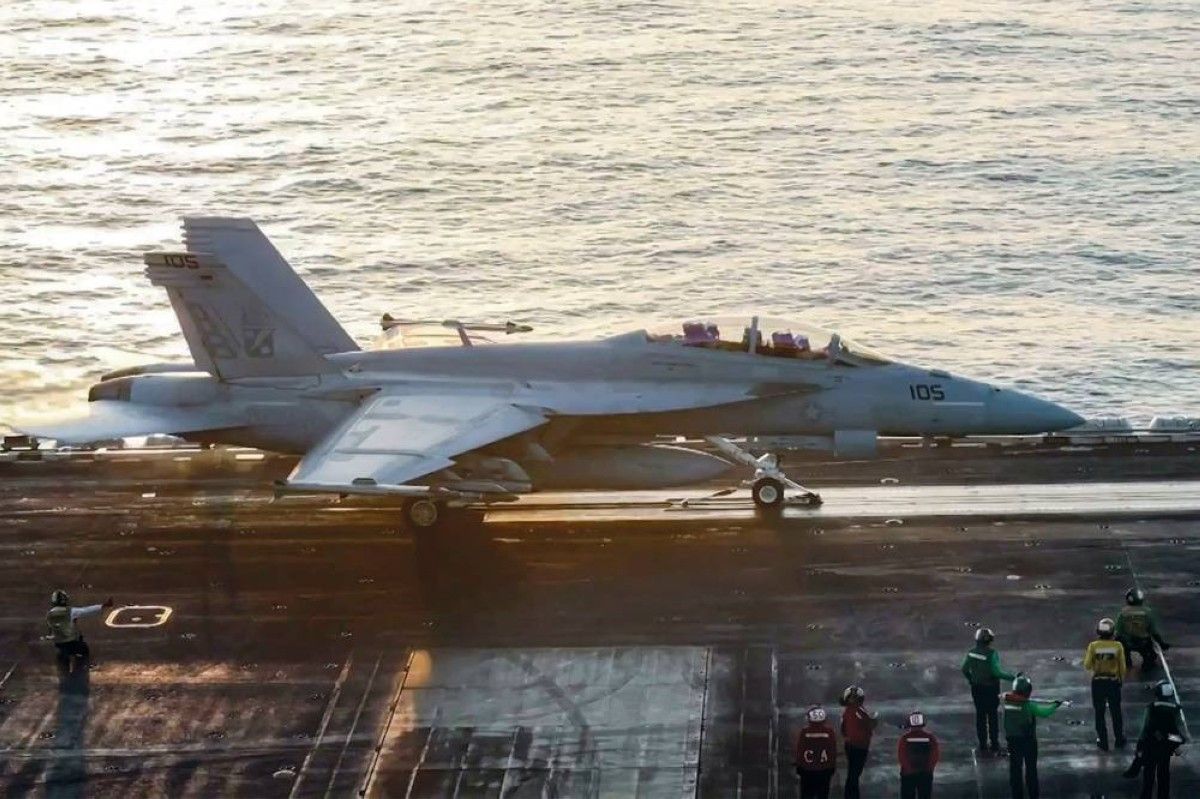 الخليج اليوم .. المواجهة مع الحوثيين.. ترامب يستعيد الردع في البحر الأحمر