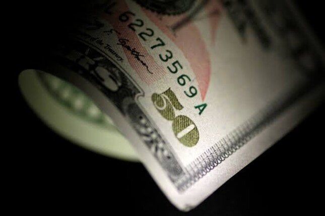 كم سعر الدولار اليوم؟ تحديثات جديدة لأسعار الصرف الثلاثاء 18 مارس 2025