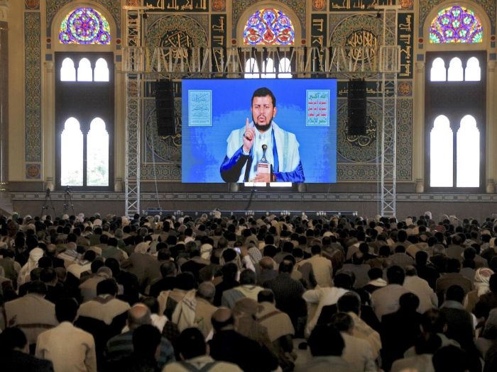 جماعة الحـوثي تستمر بالتكتم عن هذا الأمر عقب القصف الأمريكي