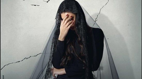 طالع الأبراج: 4 أبراج تتردد فى اتخاذ القرارات زى زينب بطلة مسلسل الأميرة ظل حيطه