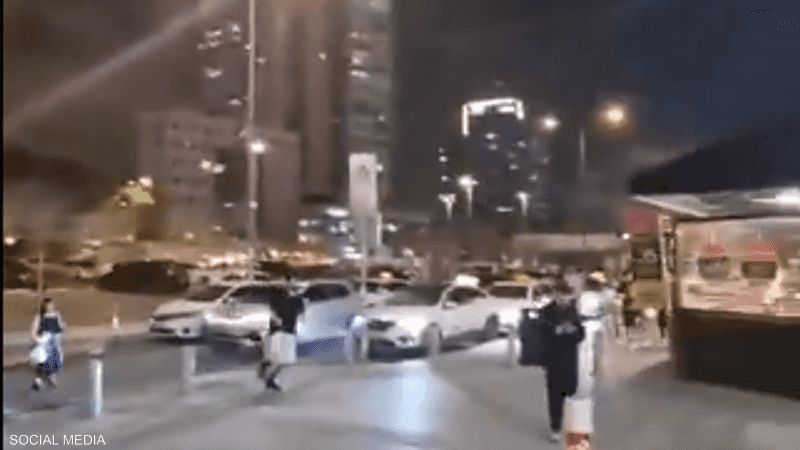 الخليج اليوم .. فيديو.. صافرات إنذار تدوي جنوب إسرائيل بسبب مقذوف من اليمن