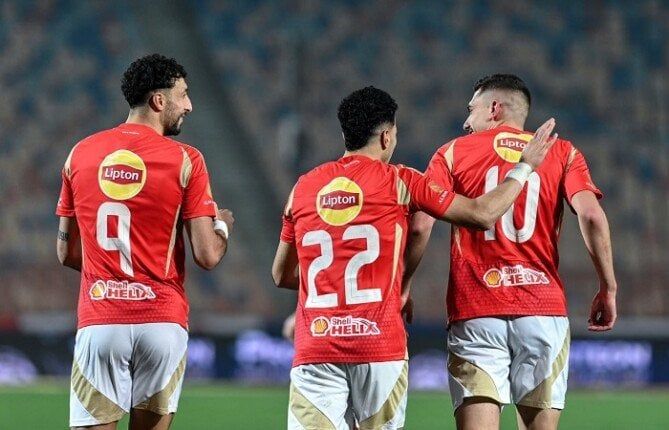 كولر يطلب من سامي قمصان تقديم تقرير شامل عن تدريبات الأهلي أثناء غيابه