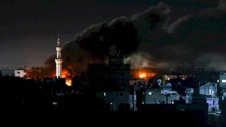 عاجل: ضحايا الضربات الإسرائيلية على غزة أكثر من 200 قتيل