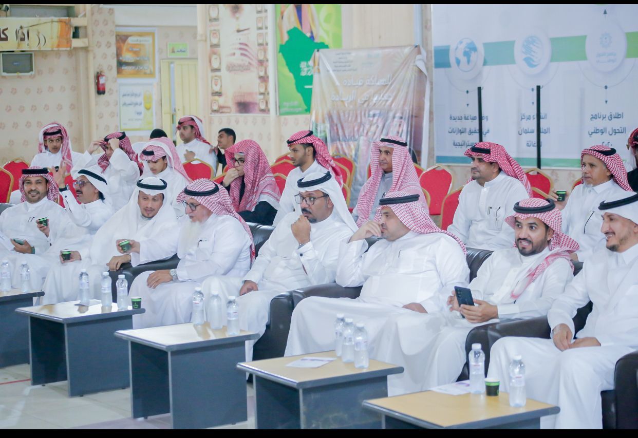 ثانوية الأندلس بالعرضيات تنظم مسابقة رمضانية ناجحة وتكرم الفائزين.. صور