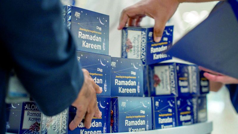 الامارات | «رحلة تكاتف» في أكثر مطارات العالم ازدحاماً