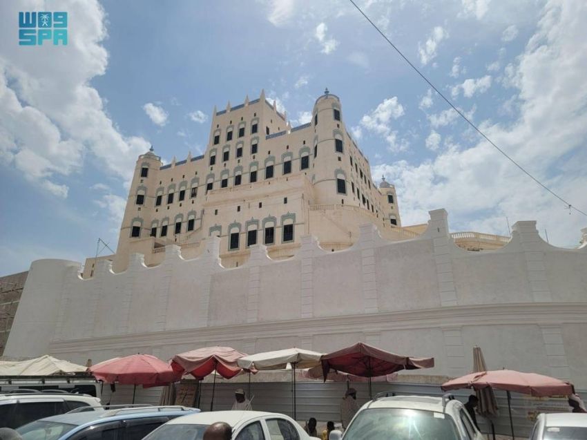 السعودية | مشروع ترميم قصر سيئون التاريخي.. حماية للموروث التاريخي والثقافي في اليمن بتمويل من البرنامج السعودي لتنمية وإعمار اليمن وتنفيذ “اليونسكو”