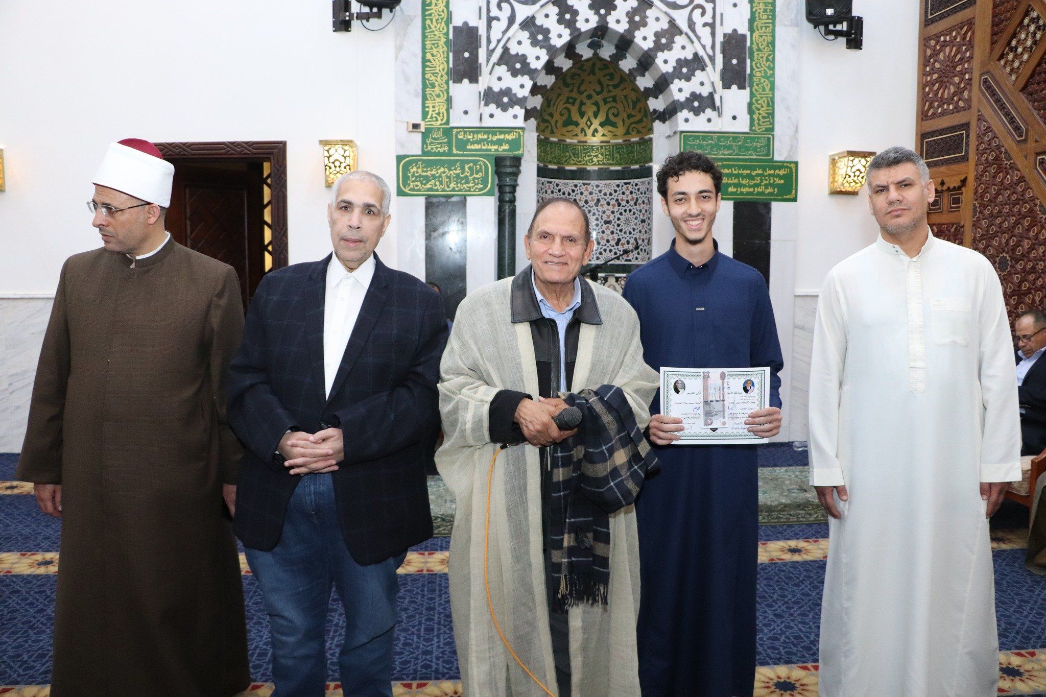 حفل توزيع جوائز مسابقة القرآن الكريم بمسجد أحباب المصطفى بمدينة الشروق.. صور