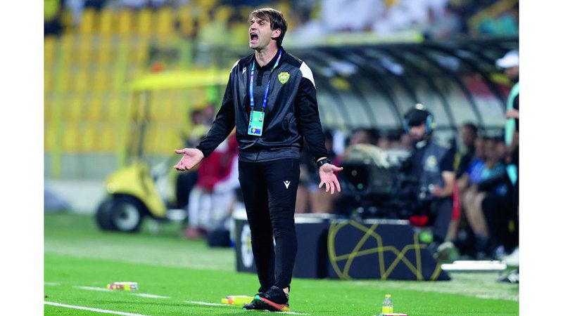 الامارات | إيريك أبيدال يرغب في استبدال مدرب نادي الوصل