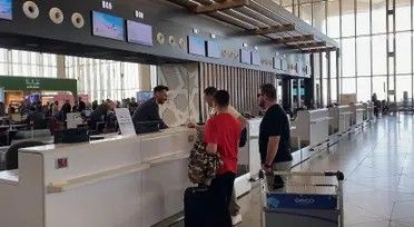 الخليج اليوم .. بالصور.. انطلاق أولى الرحلات المباشرة بين الدمام ودمشق