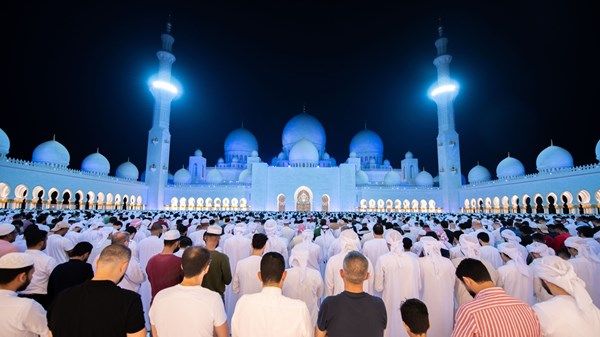 جامع الشيخ زايد الكبير يعلن عن برنامج العشر الأواخر من رمضان
