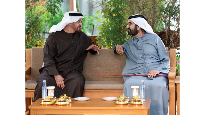الامارات | رئيس الدولة ومحمد بن راشد يبحثان شؤون الوطن بحضور منصور بن زايد