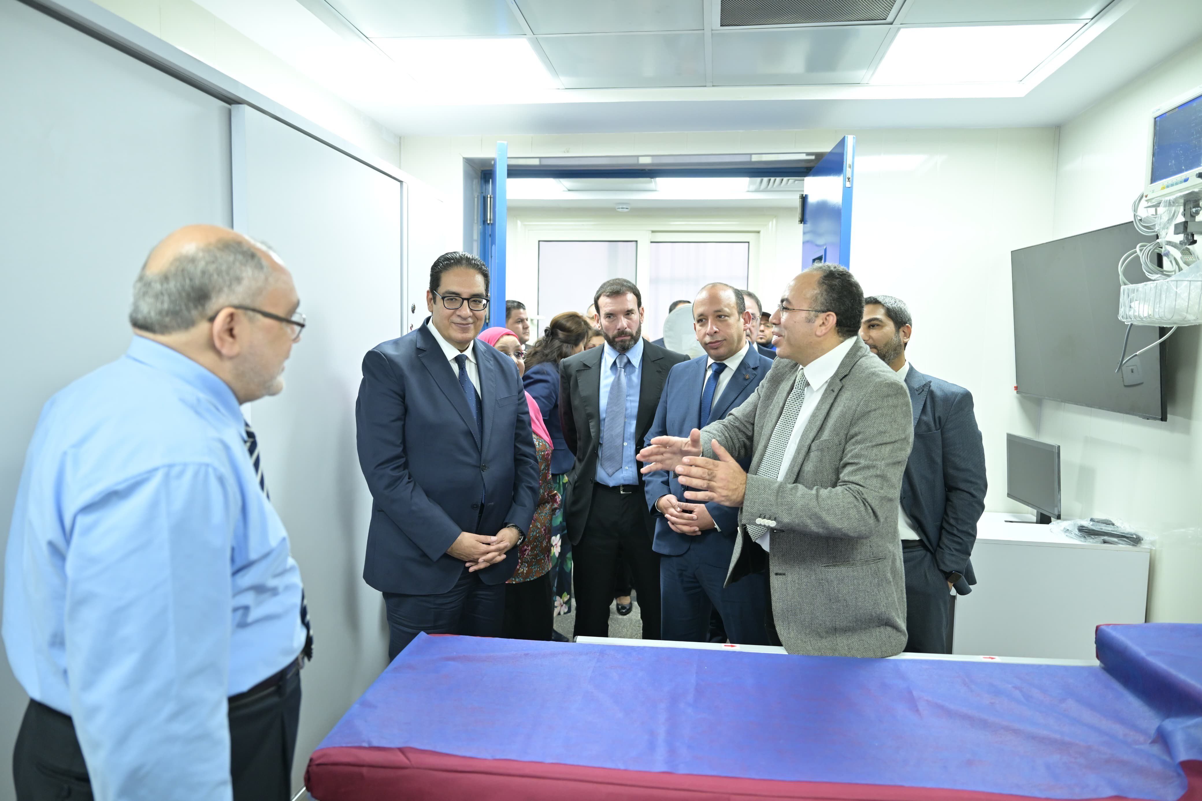 افتتاح تجديد وتطوير وحدة مناظير الجهاز الهضمى بمستشفى الأمراض الباطنة بقصر العينى