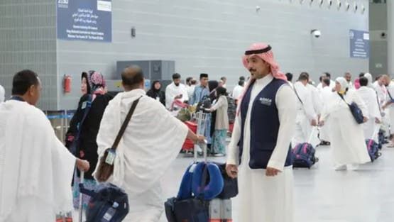 الخليج اليوم .. عبور 3.4 ملايين معتمر ومسافر عبر 4 مطارات سعودية منذ بداية رمضان