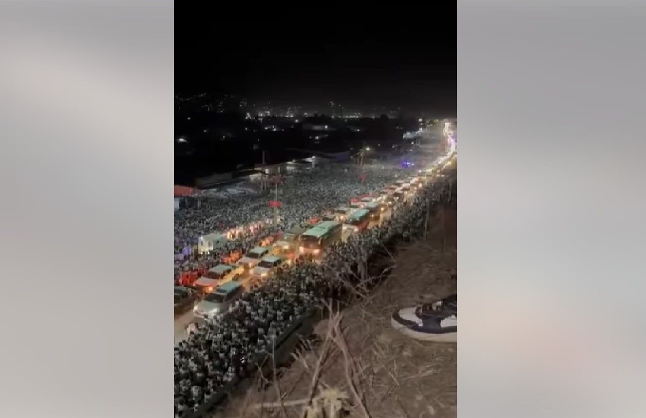 ملايين وقعوا في الفخ! الحقيقة المذهلة لفيديو "حشود" مناهضة لأردوغان