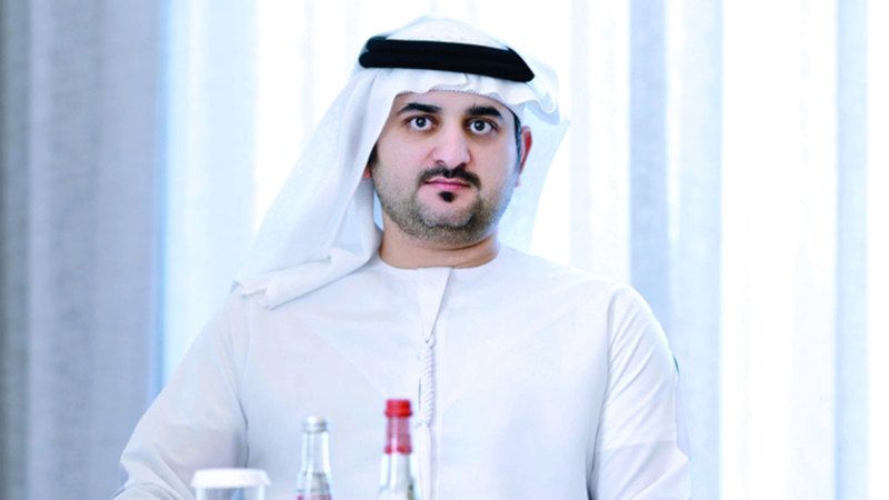 الامارات | مكتوم بن محمد: الإمارات ماضية في مسيرة الخير على خطى زايد