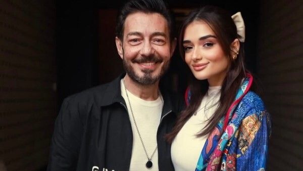 ملك أحمد زاهر توجه هذه الكلمات لوالدها