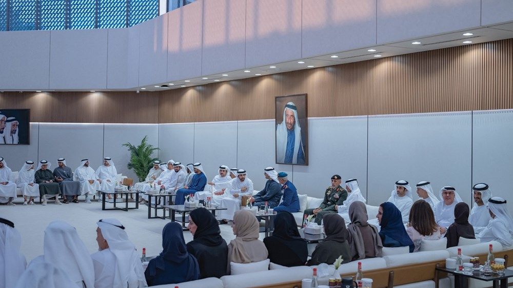 ولي عهد أبوظبي يلتقي ولي عهد دبي على مأدبة إفطار في استراحة ند الشبا في دبي