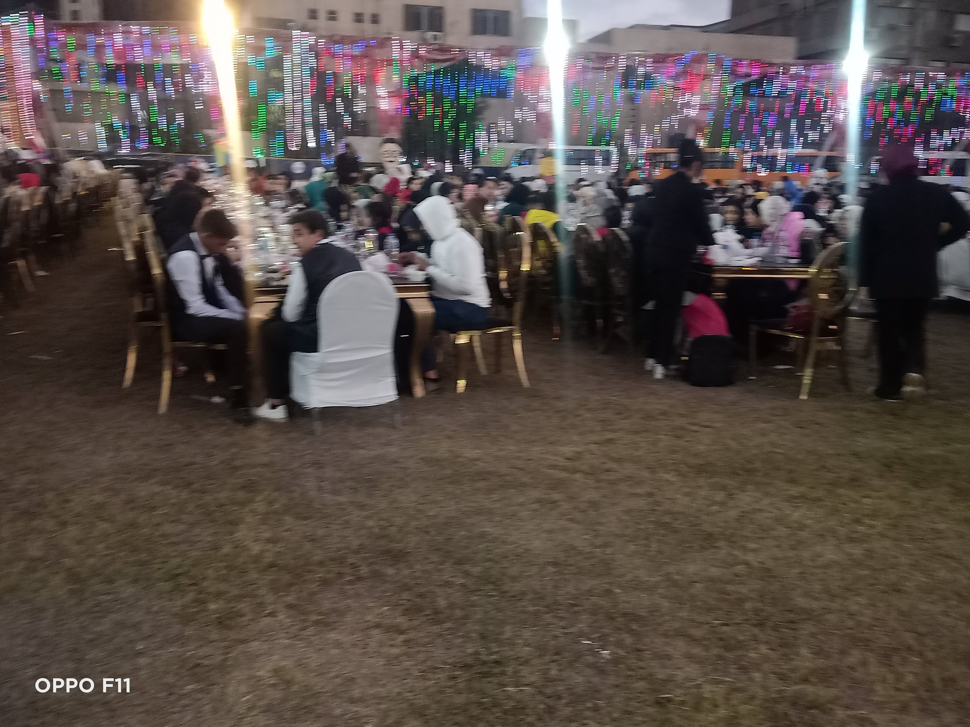 حفل إفطار الطلاب الأيتام بالجيزة بحضور أكثر من 4 آلاف تلميذ.. صور