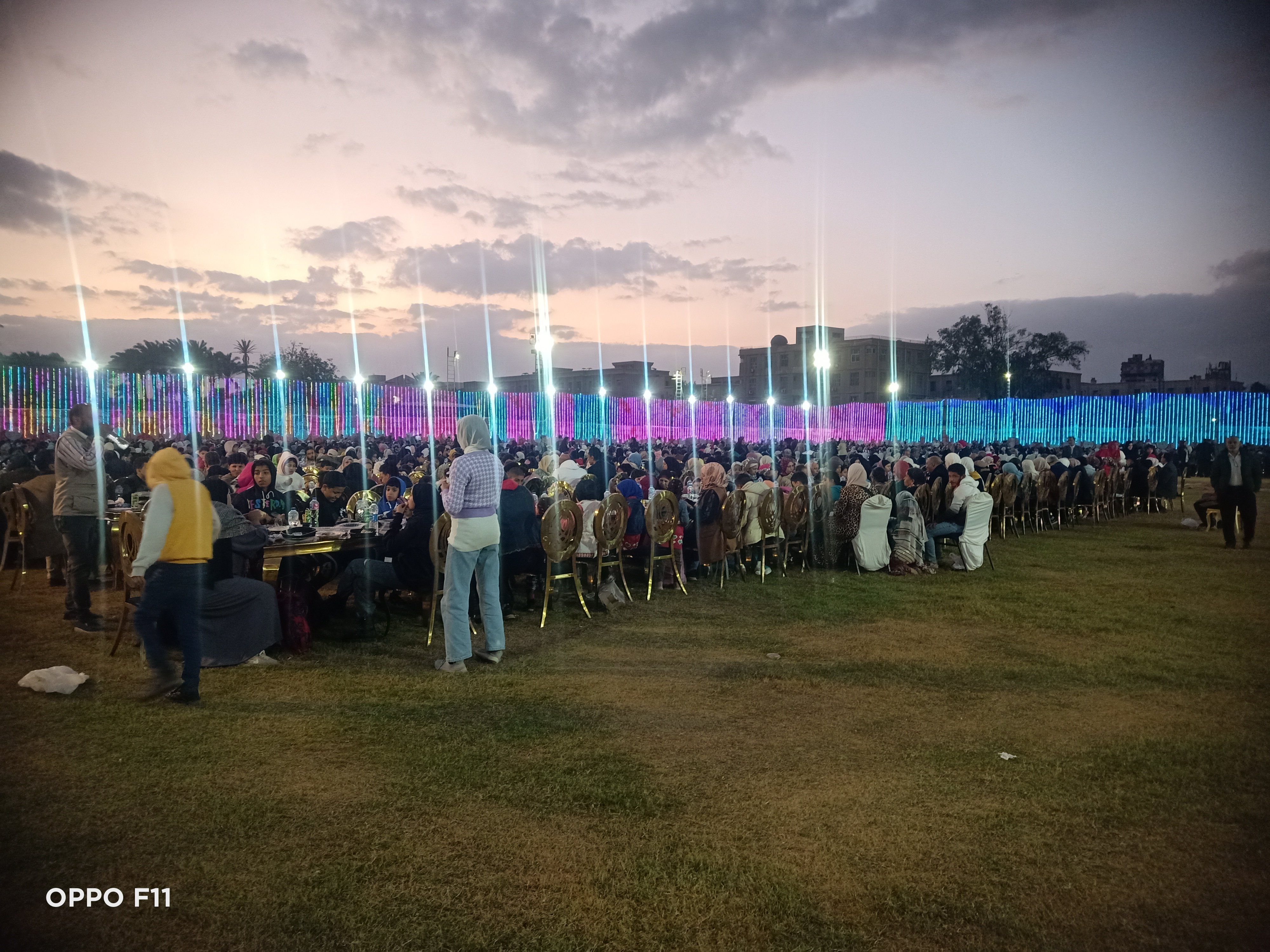 حفل إفطار الطلاب الأيتام بالجيزة بحضور أكثر من 4 آلاف تلميذ.. صور