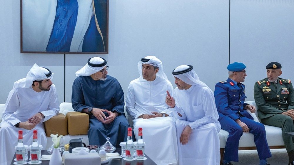 ولي عهد أبوظبي يلتقي ولي عهد دبي على مأدبة إفطار في استراحة ند الشبا في دبي