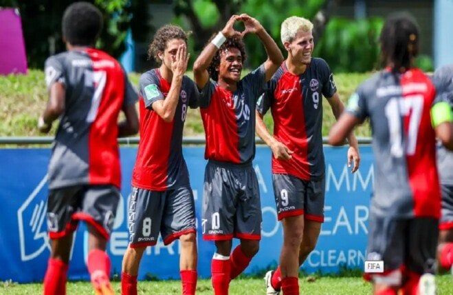 مفاجأة مذهلة.. خطوة واحدة تفصل منتخب كاليدونيا الجديدة عن تحقيق حلم التأهل لكأس العالم!