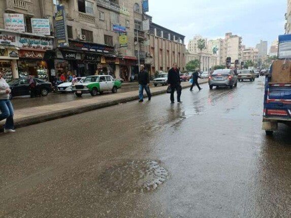 طقس الجمعة 21 مارس: انخفاض شديد في درجات الحرارة وأمطار غزيرة تتوقعها الأرصاد!