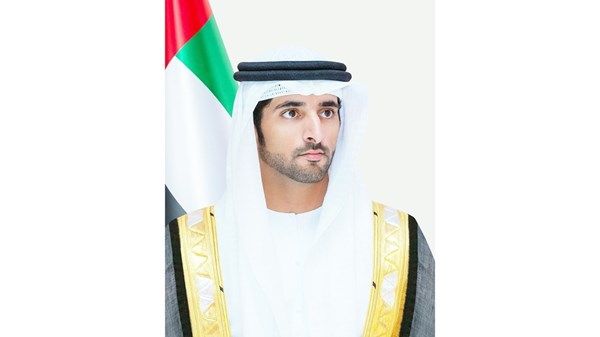 حمدان بن محمد: كل عام وأمهات الإمارات بكل خير