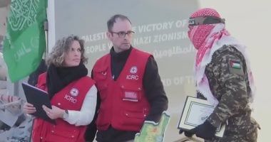 حماس: لا صحة لقطع الاتصالات أو وقف محادثات صفقة تبادل الأسرى والمحتجزين