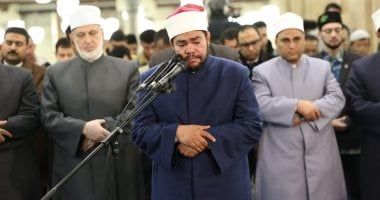 يرجون عفوه ورضاه.. الجامع الأزهر كامل العدد بالمصلين في العشر الأواخر.. صور