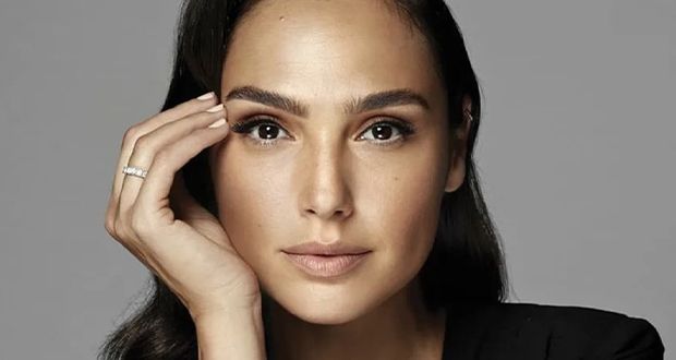 ما حقيقة تدمير نجمة غال غادوت في ممر مشاهير هوليوود؟