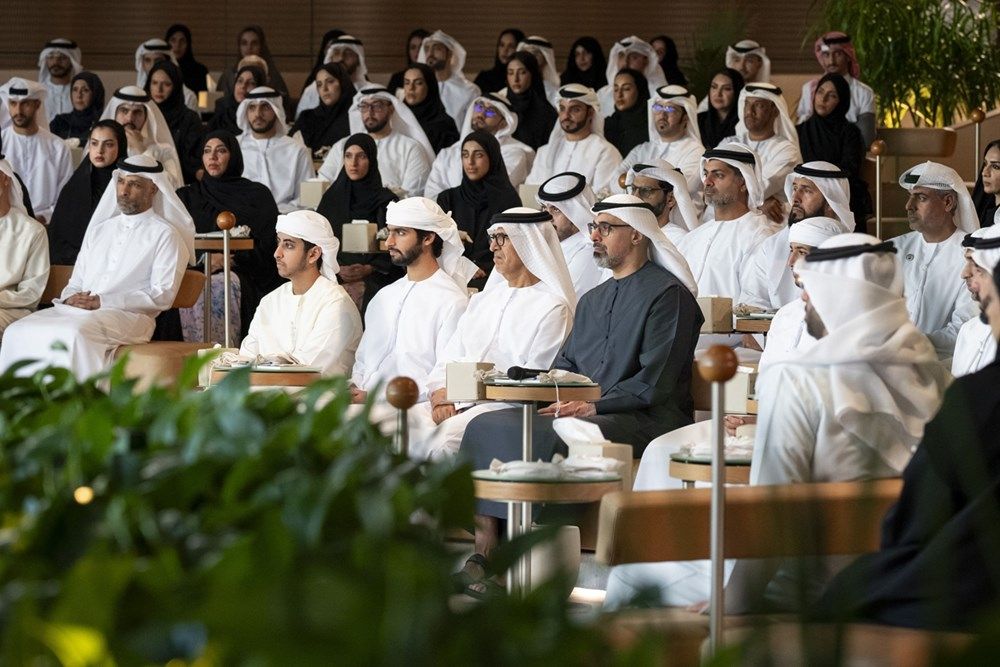 ولي عهد أبوظبي يشهد الجلسة الرمضانية الثالثة لمجلس محمد بن زايد