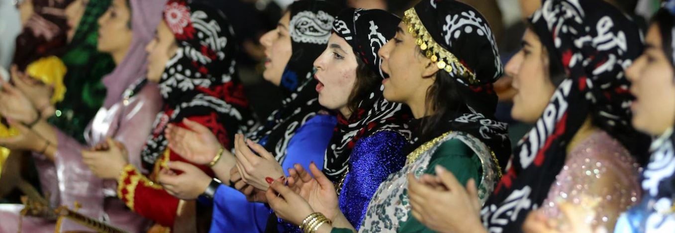 أكراد سوريا يحتفلون بأول عيد لـ"النوروز" بدون بشار الأسد.. صور