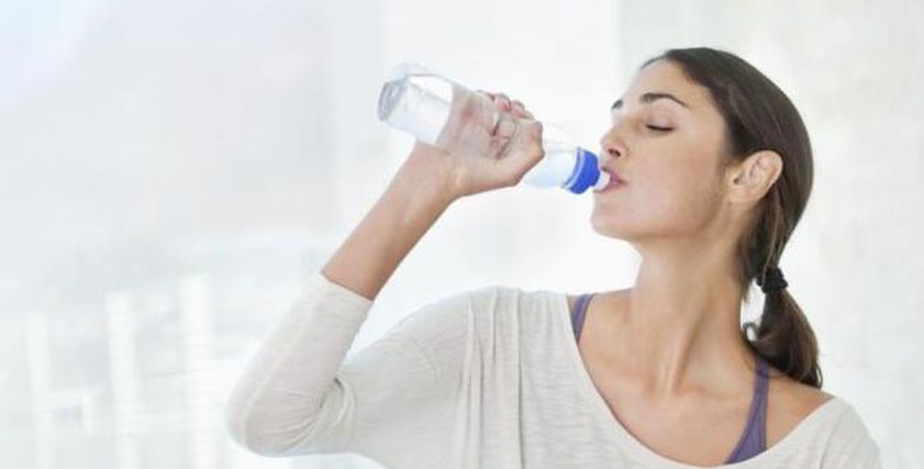 «مش 3 لتر».. احسب احتياجات جسمك اليومية من الماء وفقا لوزنك ونشاطك