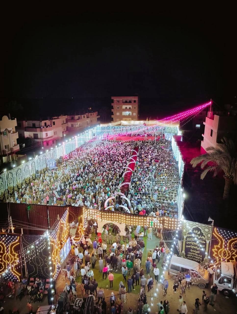 زفة شعبية لتكريم حفظة القرآن الكريم فى قرية سقارة و 30 رحلة عمرة للأوائل.. صور