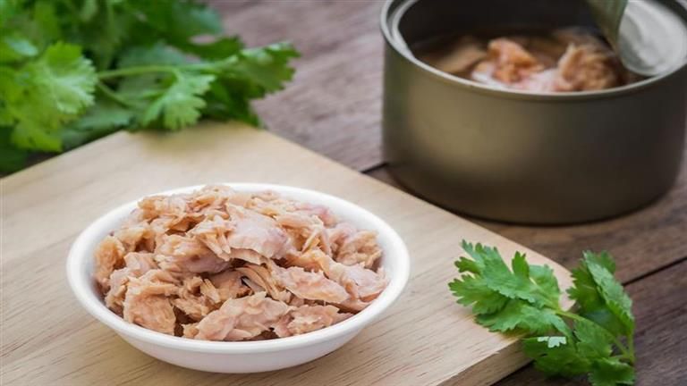 لن تتخيل تأثير تناول "التونة" على صحة دماغك والكوليسترول