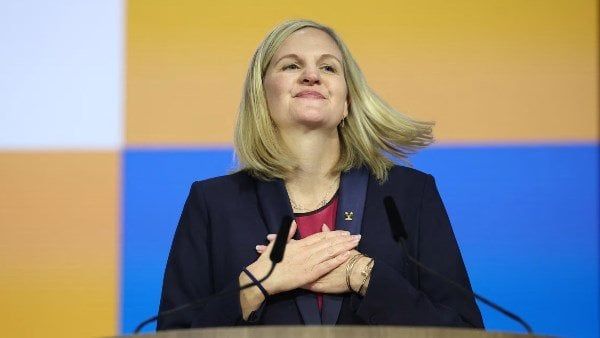 كوفنتري تقتنص رئاسة اللجنة الأولمبية الدولية!