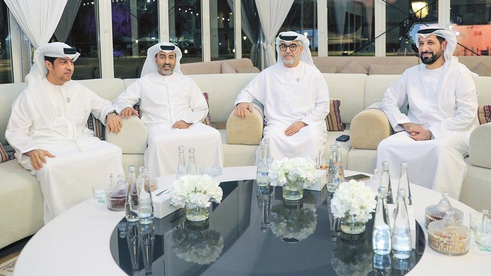 خلال المجلس الرمضاني لـ«مركز الاتحاد للأخبار».. حمدان المزروعي: زايد رمز العمل الإنساني والخيري على مستوى العالم