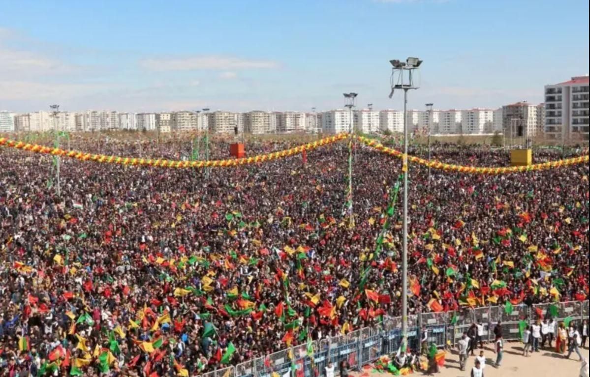 عيد نوروز: بين الرمزية الدينية والهوية القومية لدى الأكراد