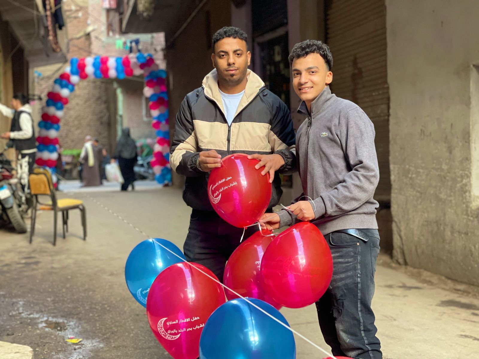 الوراق بتفرح.. أهالى بحر البلد يجتمعون على سفرة إفطار واحدة