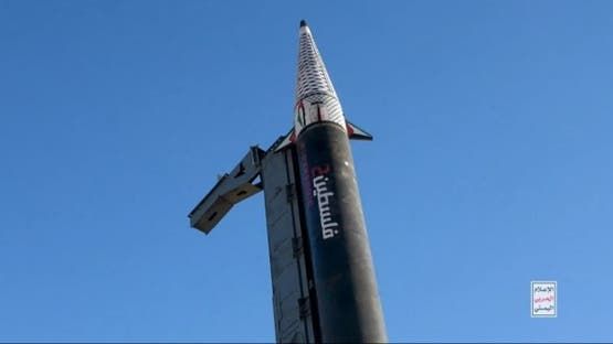 الخليج اليوم .. الحوثيون يعلنون استهداف جنوب إسرائيل بصاروخ بالستي فرط صوتي