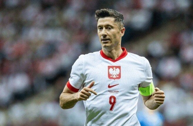 إصابة ليفاندوفسكي مع منتخب بولندا: كل ما تحتاج معرفته!