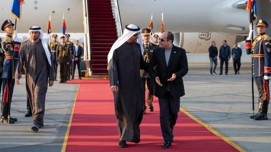 الخليج اليوم .. محمد بن زايد يصل إلى القاهرة في إطار زيارة أخوية