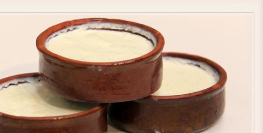 لماذا يجب أن تأكل زبادي مع قرفة على السحور؟.. 4 فوائد