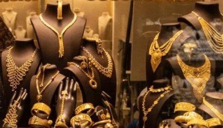 أسعار الذهب في مصر تتصاعد: زيادة 10 جنيهات في قيمة المعدن الأصفر!