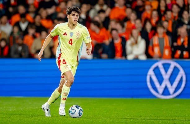 برشلونة يعلن عن تفاصيل إصابة باو كوبارسي ومدة غيابه المثيرة للقلق