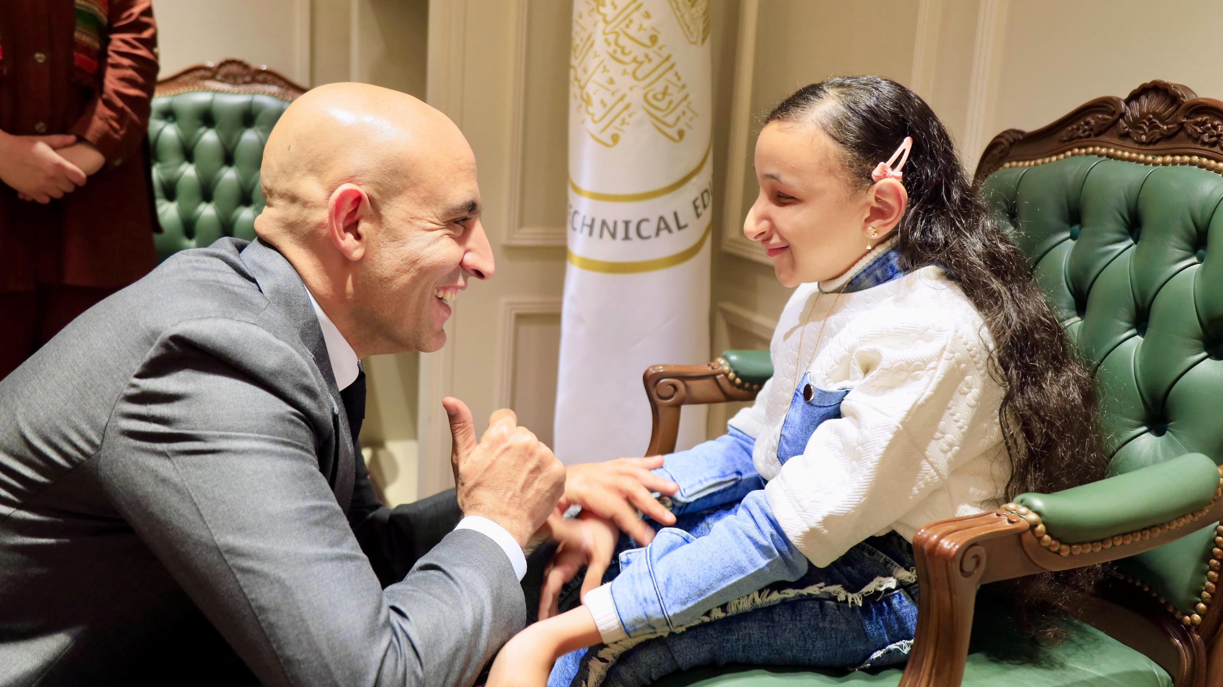 استجابة لرغبتها.. الطالبة رضوى تقدم محتوى عبر قناة مدرستنا