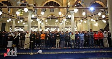 مواقيت الصلاة اليوم .. موعد أذان العشاء السبت 22 رمضان فى محافظات مصر