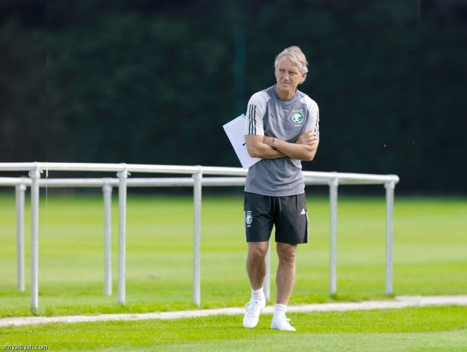 مانشيني يتولى تدريب يوفنتوس خلفاً لموتا: تغييرات مرتقبة في السيدة العجوز!