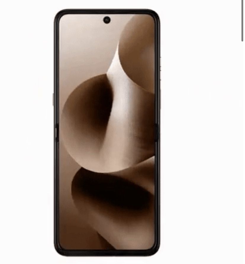 تكنولوجيا: نموذج خشبي لهاتف Motorola Razr 60 Ultra يظهر في تسريب جديد