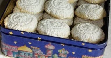 "القومي للتغذية" يوضح سعرات كعك العيد.. ويحذر من الإفراط فى تناوله